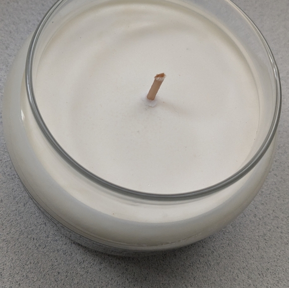 Lotion Cande! Fairy Secrets Moisturizing Lotion Candle NWT NEW - Picture 3 of 6